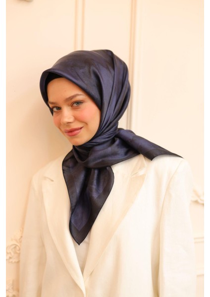 Desenli Shiny Eşarp - 8647 - Koyu Lacivert fiyatları