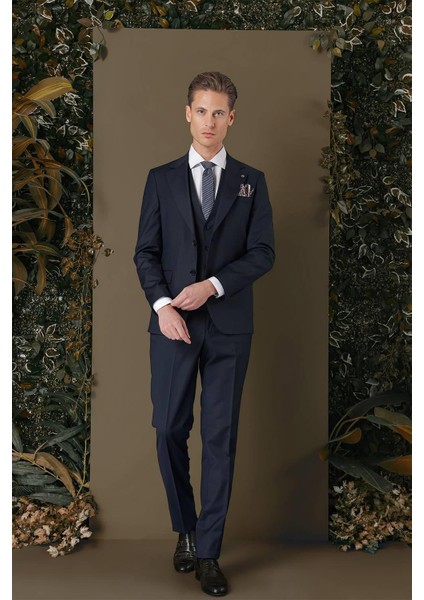 Tk 881 Slim Fit Lacivert Klasik Takım Elbise modelleri