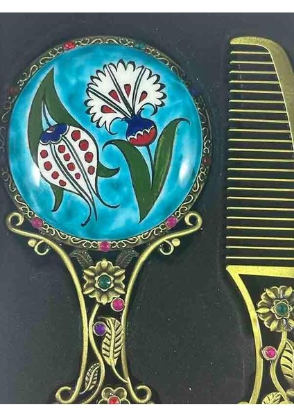 Turkuaz Zemin Lale ve Karanfil Ayna Seti fiyatları