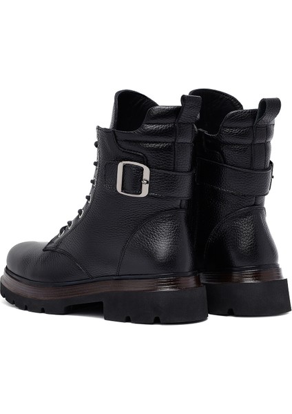 Kadın Siyah Bağcıklı Fermuarlı Deri Postal Bot 25WFD4205FT