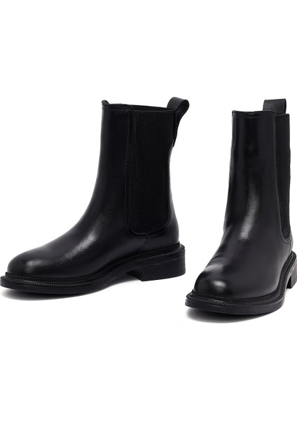Kadın Siyah Deri Chelsea Bot 25WFD202218 modelleri