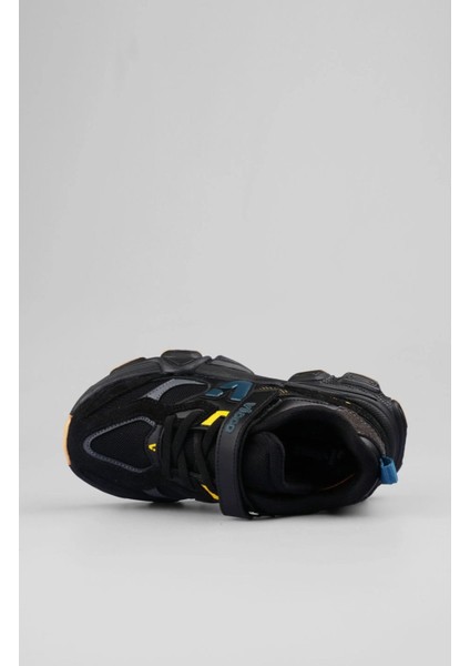 Wild Çocuk Cırtlı Kalın Taban Hafif Spor Ayakkabı 346.25K.200 fırsatları