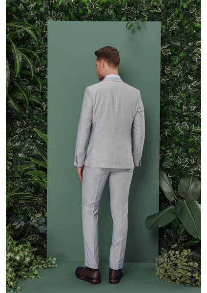 Tk 872 Slim Fit Açık Gri Klasik Takım Elbise fırsatları