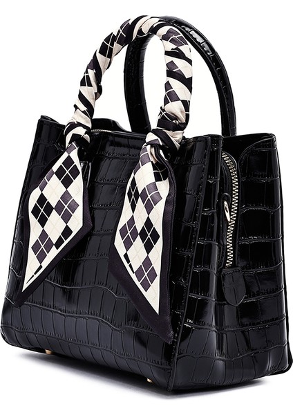 Kadın Siyah Uzun Askılı Kroko Desenli Mini Kol Çantası 25WBD2713E3 indirimleri