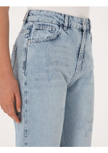 Kadın Açık Mavi Straight Fit Jean Pantolon 50308401-VR003 indirimleri