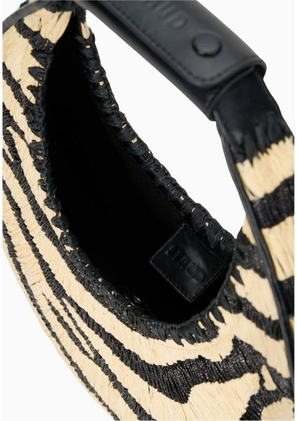 Moon Raffia Tote Canlı Renkler ve Lüks Raffia ile Günlük Şıklığı Yansıtan Çanta modelleri