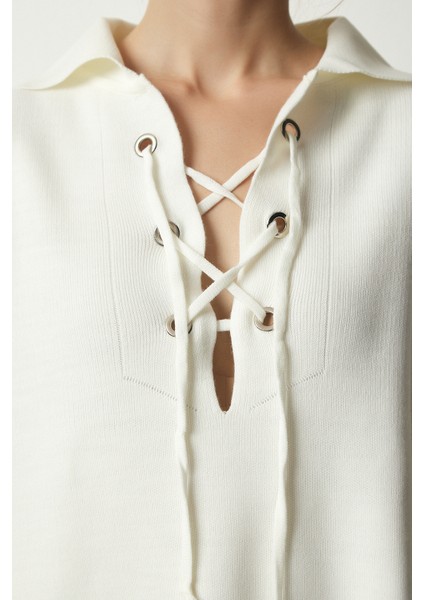 Bağcıklı Yaka Triko Kazak LPF0033 Krem fırsatları