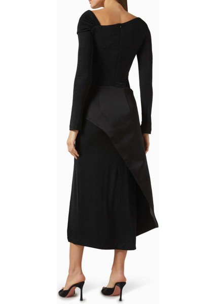 Minimalist Laly Off-Shoulder Elbise - Jarse ve Tafta, Şık Tasarım, Yan Yırtmaçlı fırsatları