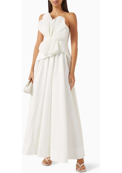 Beyaz Pregirili Elbise - Yüksek Kalite Polyester - Şık Tasarım ile Minimalist Görünüm fiyatları