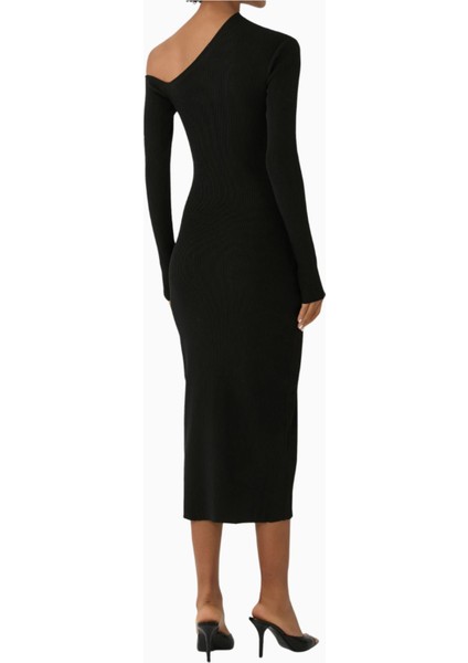 Tek Omuz Elbise Asimetrik Tasarım ve Zarif Siluet ile Modern Şıklık modelleri