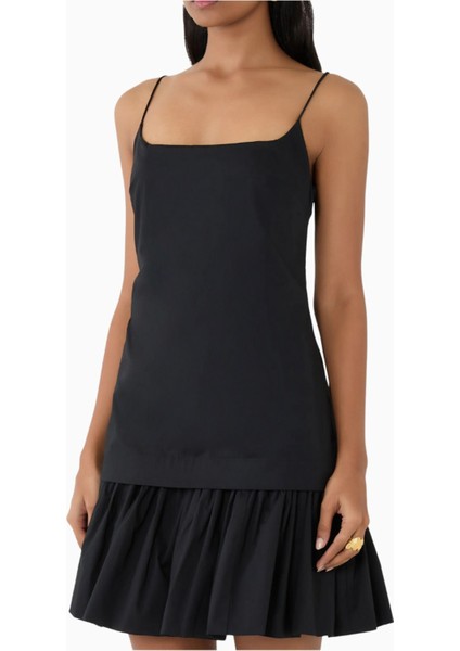 Ari Mini Elbise Kare Yaka ve Zarif Siluet ile Şıklığı Yansıtan Kadın Elbisesi fiyatları