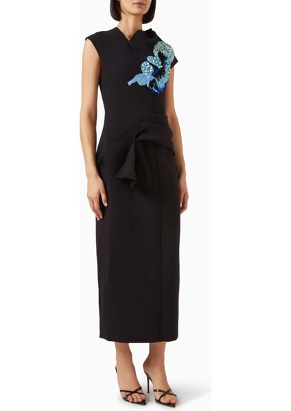 Siyah Yelford Midi Elbise - Crepe Kumaş - Nakışlı Boncuklu Tasarım ile Şık Detaylar