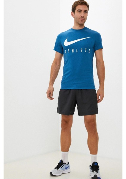 Dri-Fit Training Swoosh Standart Kesim Mavi Erkek Tişört fırsatları