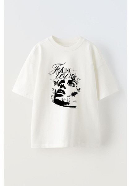 Falling Love Ön Baskılı Pamuk Beyaz Oversize T-Shirt