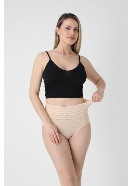 Bej Yüksek Bel Vücut Şekillendirici Bikini Altı, Şık ve Rahat Tasarım