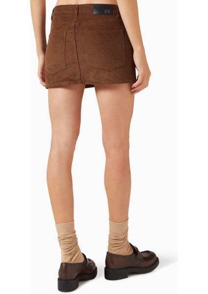 Kahverengi Cherry Mini Etek - Denim, Yapılandırılmış Denim ve Modern Tarz ile Vintage Dokunuş modelleri