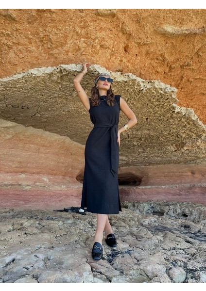 Pamela Kuşakli Vatkali Elbi̇se