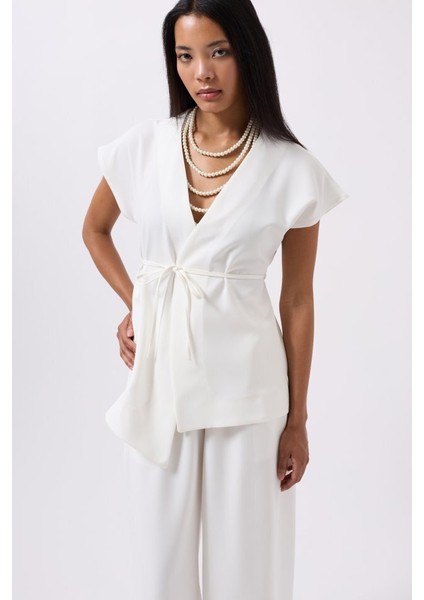 Bağcık Detay Yelek