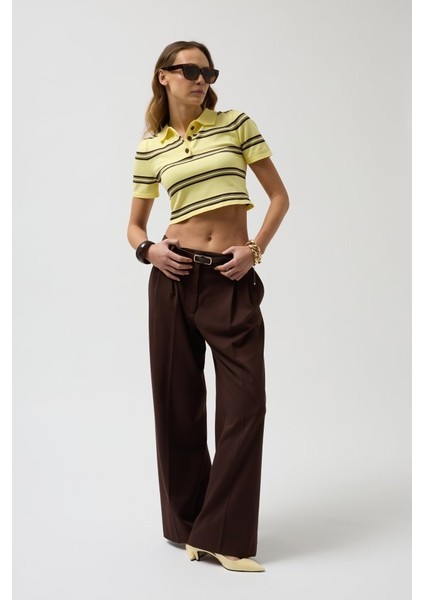 Polo Yaka Crop T-Shirt fiyatları
