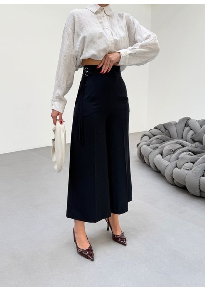 230 Gr Poly Viscose Full Lycra Metal Toka Aksesuarli Pantolon fırsatları