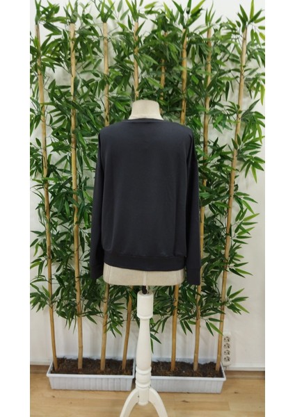 Kadın Uzun Kollu Bisiklet Yaka Viskon Iki Iplik Bluz indirimleri