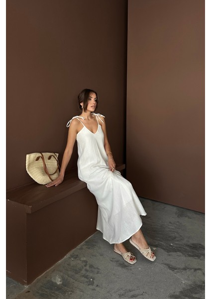 Askılı Uzun Salaş Müslin Elbise - Beyaz