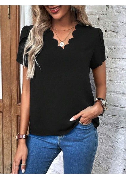 Kadın Kısa Kollu Lazer V Yakalı Ithal Krep Bluz