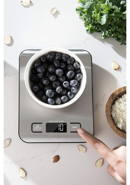 Paslanmaz Çelik Mutfak Tartısı, Hassas Ölçüm, LCD Ekran, 5 Kg, Pil Hediyeli