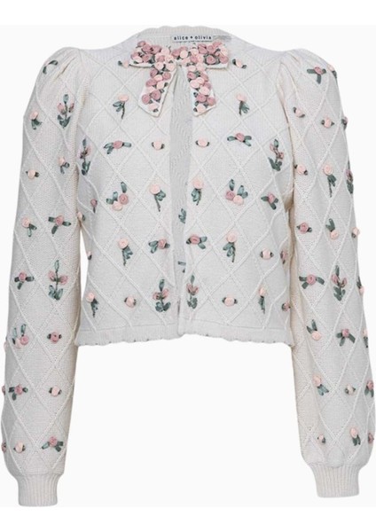 Çiçek Işlemeli Örgü Hırka