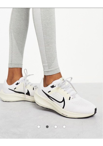 Kadın Koşu Ayakkabısı W Air Zoom Pegasus 40 DV3854-105 fırsatları