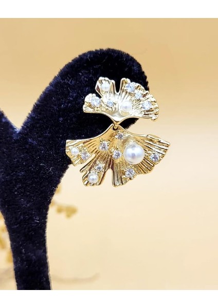 Inci Detaylı Gold Yaprak Küpe fırsatları