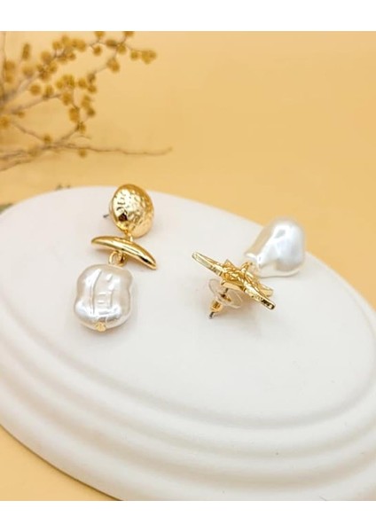 Asimetrik Inci Yıldız Küpe modelleri