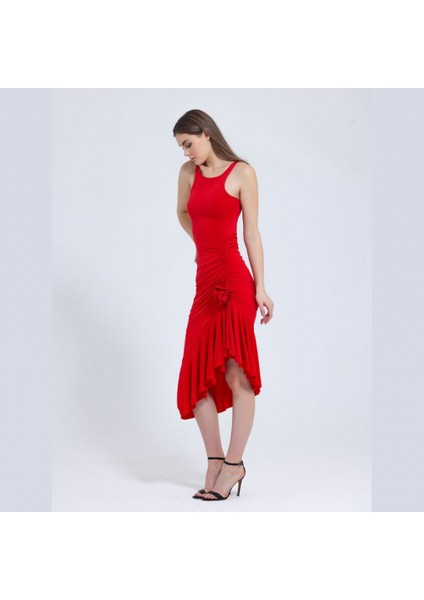 Kırmızı Gül Detay Fırfırlı Uzun Elbise