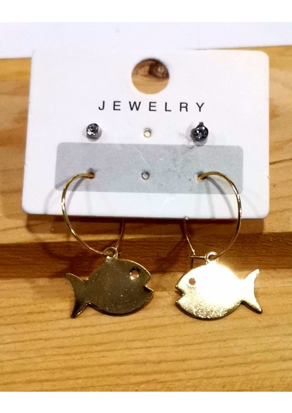 Figürlü Lüks Kararmaz Küpe