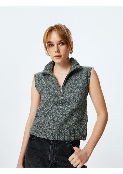Yarım Fermuar Detaylı Dik Yaka Kolsuz Triko Süveter fiyatları