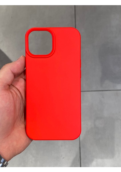 Apple iPhone 15 Uyumlu Darbe Emici Koruyucu Şık Silikon Kılıf