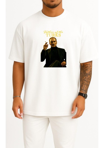 Oversize Father Of The Turks Atatürk Göğüs Tasarımlı Unisex T-Shirt