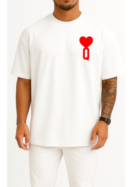 Oversize Kalp ve Q Harfi Cep Tasarımlı Unisex T-Shirt