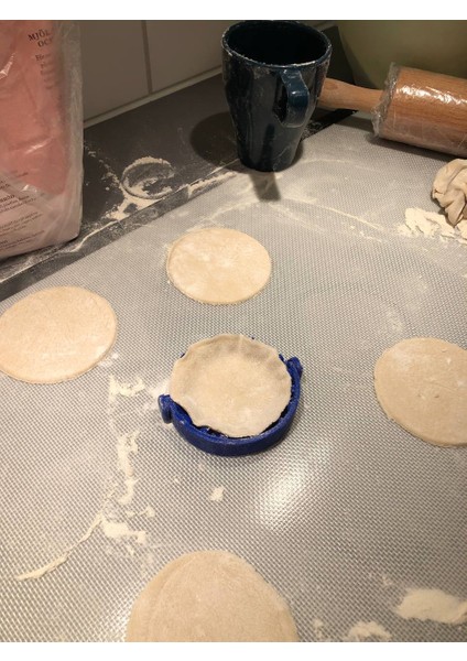 Pierogi Piruhi Polonya Mantısı Makarna Yapma Aparatı Hamur Kapama Şekillendirici modelleri