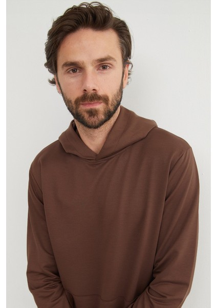 Kapüşonlu Kanguru Cepli Sweatshirt