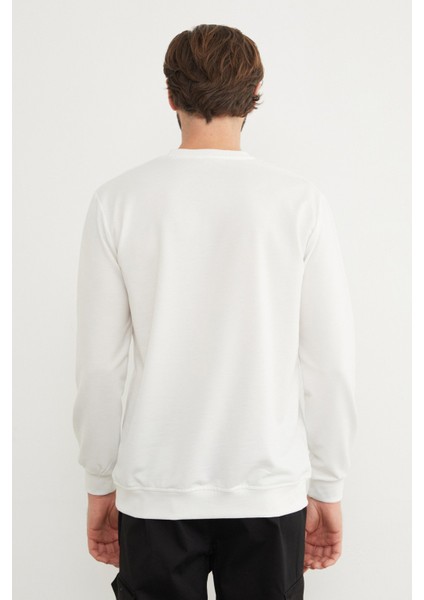 Kabartma Baskılı Bisiklet Yaka Sweatshirt