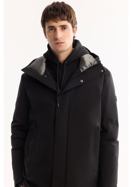Erkek Siyah Kapüşonlu Su İtici Rüzgar Geçirmez -7 Dereceye Dayanıklı Regular Fit Mont A52Y6099 fiyatları