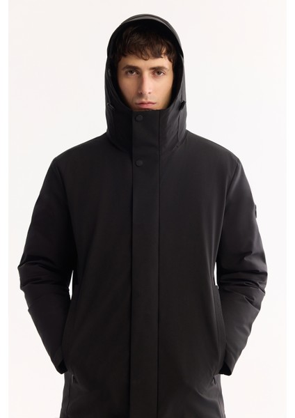 Erkek Siyah Kapüşonlu Su İtici Rüzgar Geçirmez -7 Dereceye Dayanıklı Regular Fit Mont A52Y6099 modelleri
