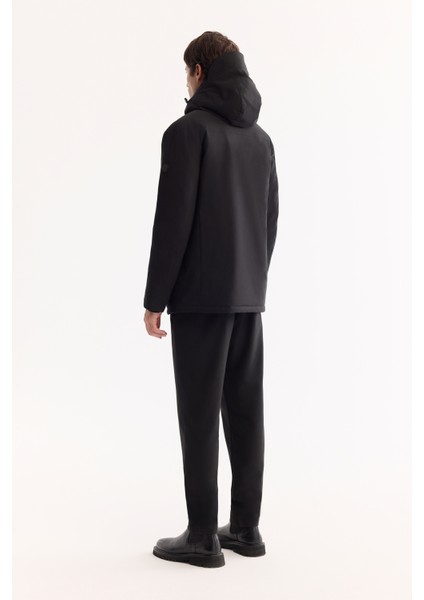 Erkek Siyah Kapüşonlu Su İtici Rüzgar Geçirmez -7 Dereceye Dayanıklı Regular Fit Mont A52Y6099