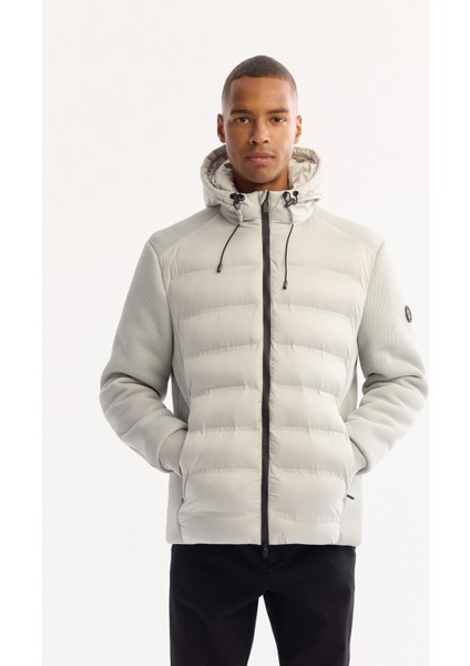 Erkek Gri Kapüşonlu Yaka Rüzgar Geçirmez Su İtici Comfort Fit Mont A52Y6155