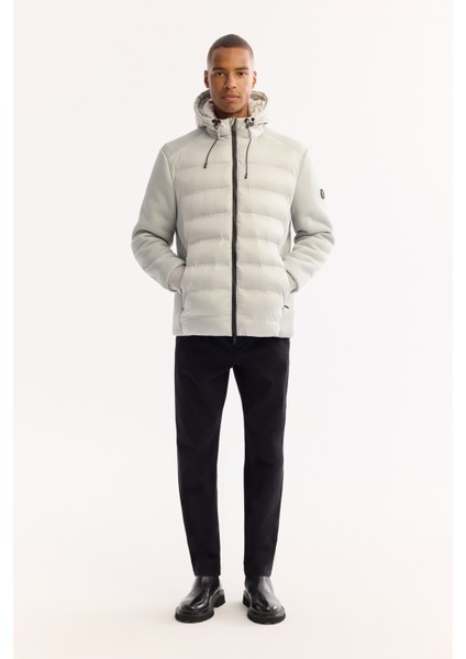 Erkek Gri Kapüşonlu Yaka Rüzgar Geçirmez Su İtici Comfort Fit Mont A52Y6155