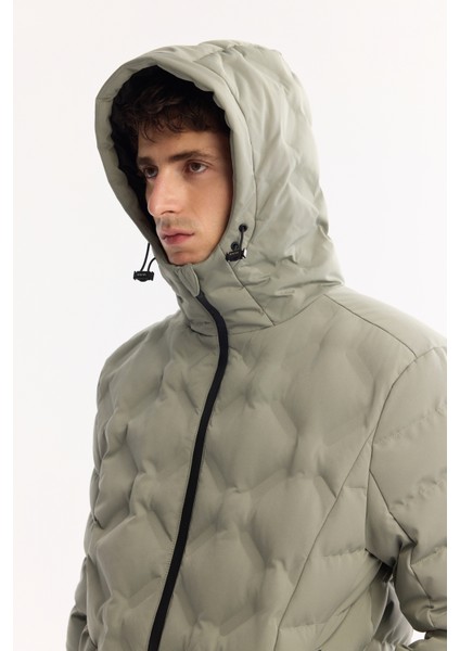 Erkek Nil Yeşili Kapüşonlu Su İtici Rüzgar Geçirmez -5°C Dayanıklı Şişme Mont A52Y6075