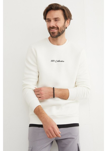 3 Iplik Art Collective Kabartma Baskılı Sweatshirt fırsatları