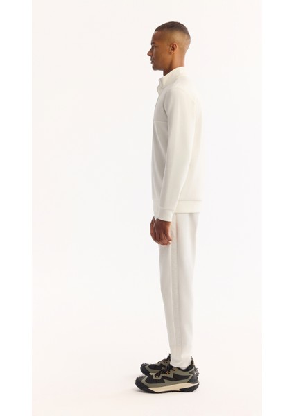 Erkek Ekru Dik Yaka Fermuarlı Pamuklu Bi-Stretch Regular Fit Sweatshirt A52Y1282