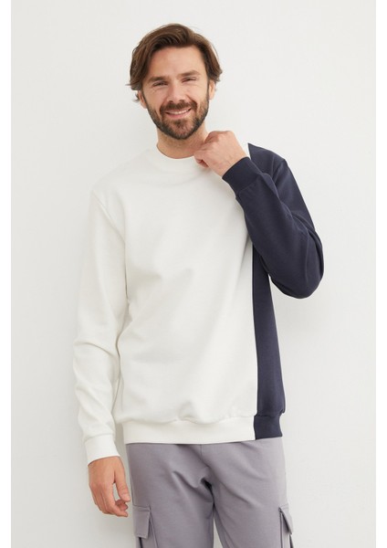 Respectıve Yazı Baskılı Renk Bloklu Sweatshirt modelleri